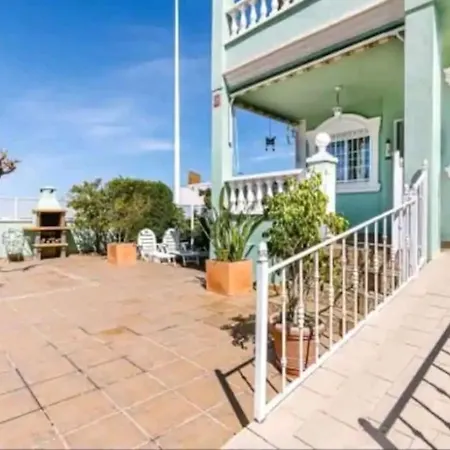 Adaptado, Terraza Muy Grande Y Soleada. *